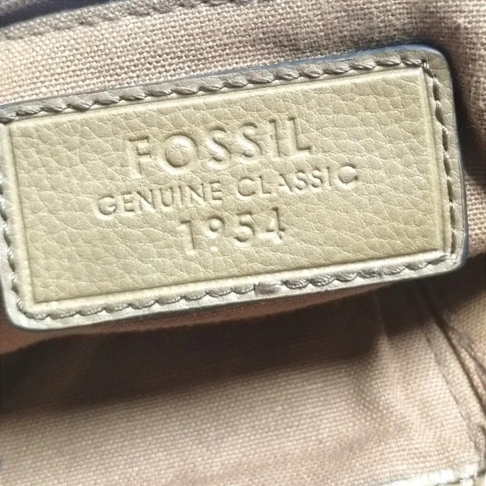 Fossil Genuine Classic 1954 Paisley Canvas Shoulder Bag Tan Leather Trim Boho